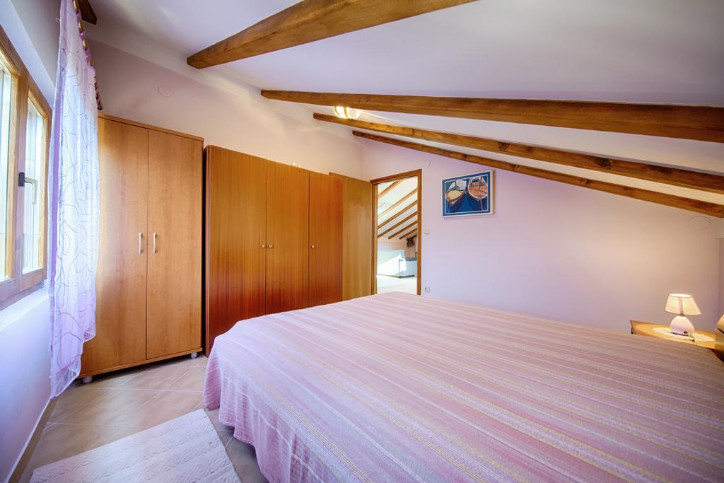 Apartments Pol Murvu Vis Zewnętrze zdjęcie